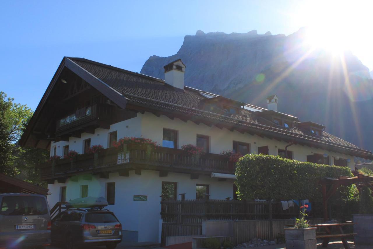 Haus Alpenblume Apartment Ehrwald Exterior foto